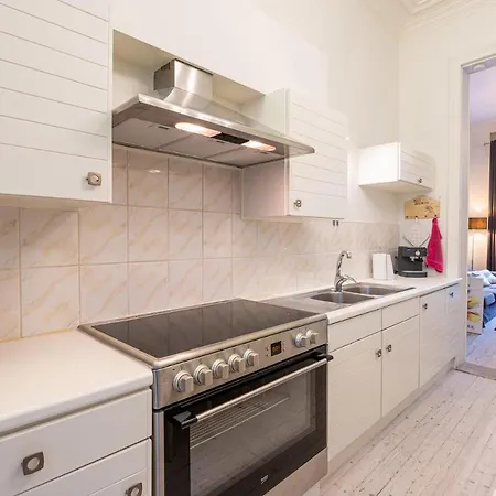 Ruim Woning In Centrum Tot 12 Personen * Ostende